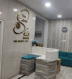 The Velvet Skin Centre – Dermatologist in Lucknow | Skin Doctor, PRP, Laser Hair Removal, HydraFacial, Hair Fall Treatment